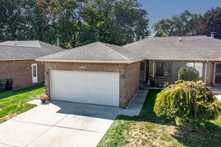 34457 Maple Lane Drive, Sterling Heights, MI 48312