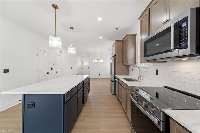 4312 Mossy Wood Circle, Greensboro, NC 27409