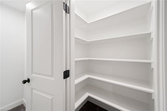 4312 Mossy Wood Circle, Greensboro, NC 27409