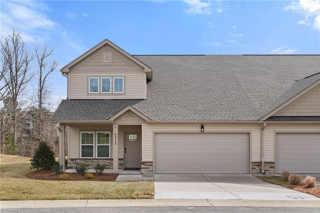 4312 Mossy Wood Circle, Greensboro, NC 27409
