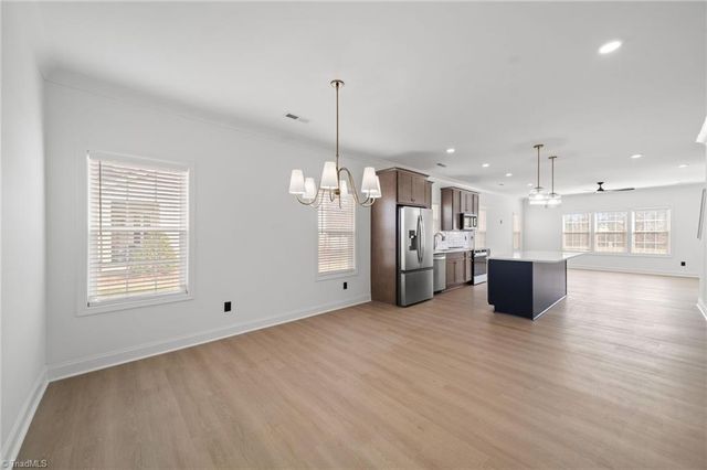 4312 Mossy Wood Circle, Greensboro, NC 27409