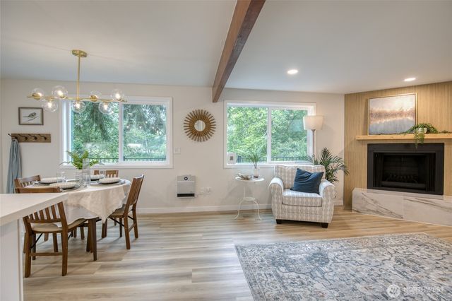 445 Bass Avenue NE, Ocean Shores, WA 98569
