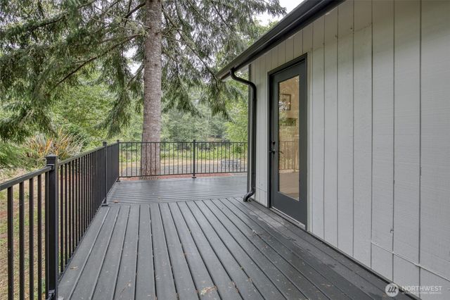 445 Bass Avenue NE, Ocean Shores, WA 98569