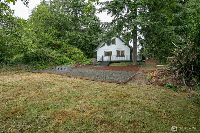 445 Bass Avenue NE, Ocean Shores, WA 98569