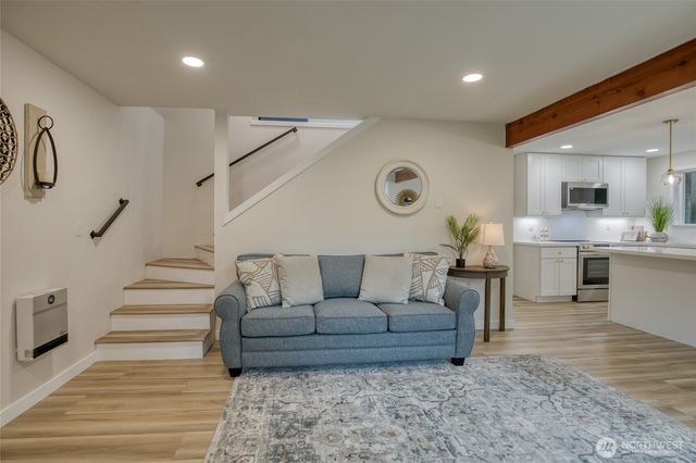 445 Bass Avenue NE, Ocean Shores, WA 98569