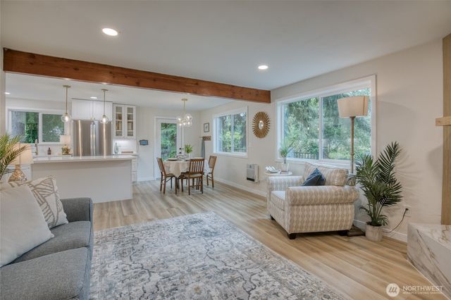 445 Bass Avenue NE, Ocean Shores, WA 98569