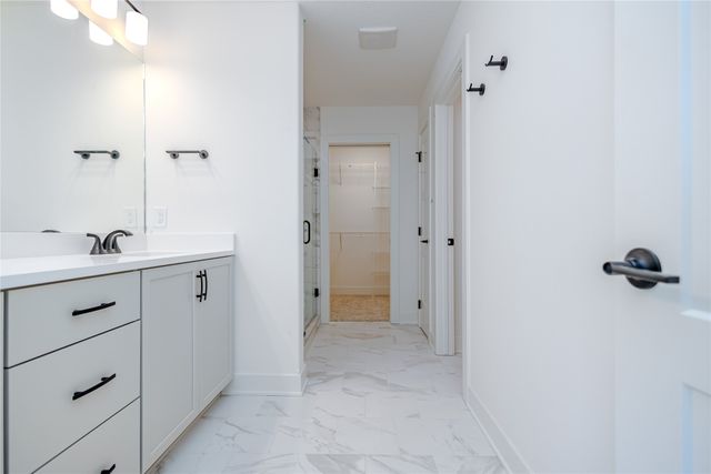 305 NW Woodmoor Drive, Waukee, IA 50263