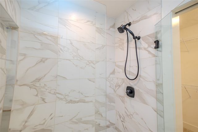 305 NW Woodmoor Drive, Waukee, IA 50263