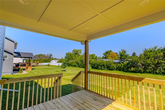 305 NW Woodmoor Drive, Waukee, IA 50263