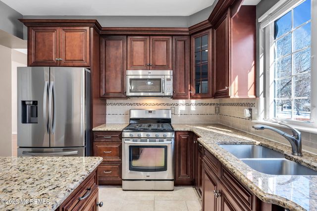 30 Gristmill Road, Howell, NJ 07731