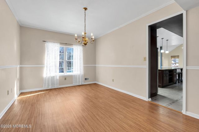 30 Gristmill Road, Howell, NJ 07731
