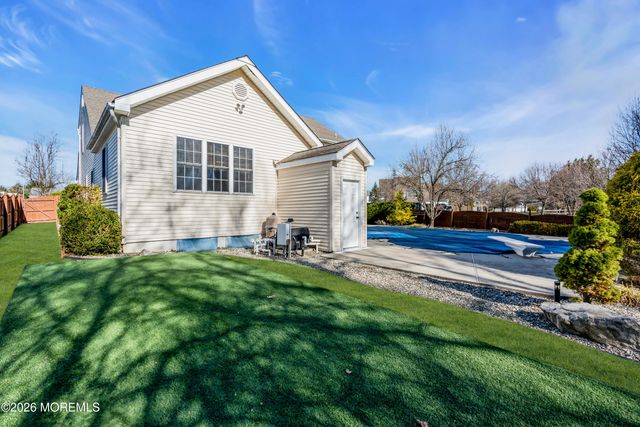 30 Gristmill Road, Howell, NJ 07731