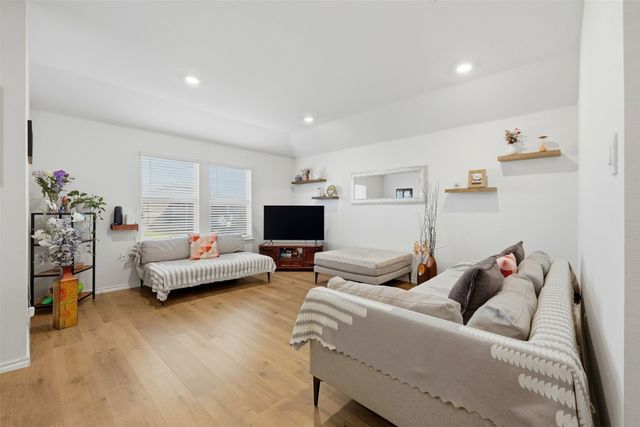 6535 Sand Dune Way, Princeton, TX 75407