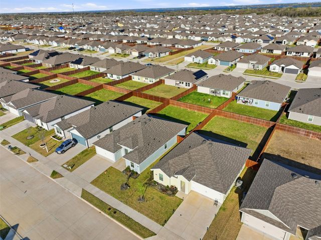 6535 Sand Dune Way, Princeton, TX 75407