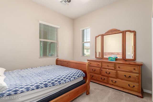 9480 E Adriana Way, Vail, AZ 85641