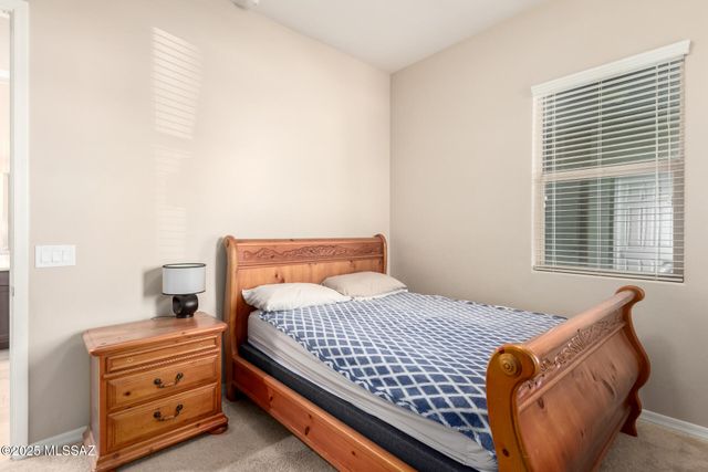 9480 E Adriana Way, Vail, AZ 85641