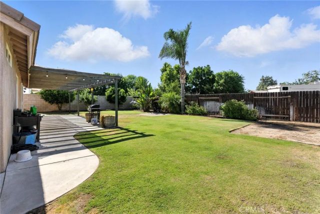 12012 Cherry Valley Avenue, Bakersfield, CA 93312