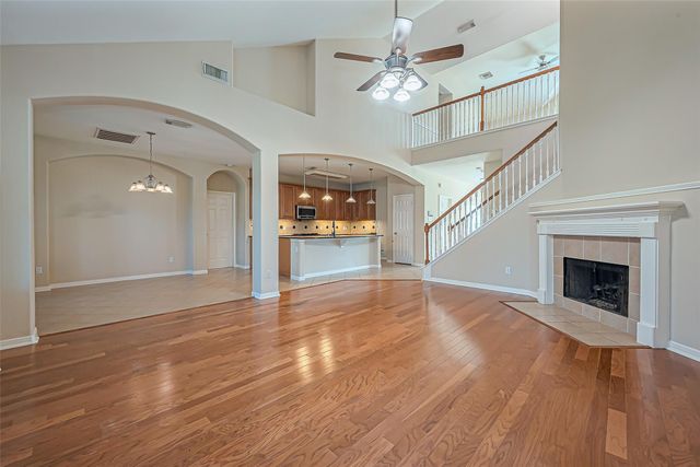 11315 Sailwing Creek Court, Pearland, TX 77584