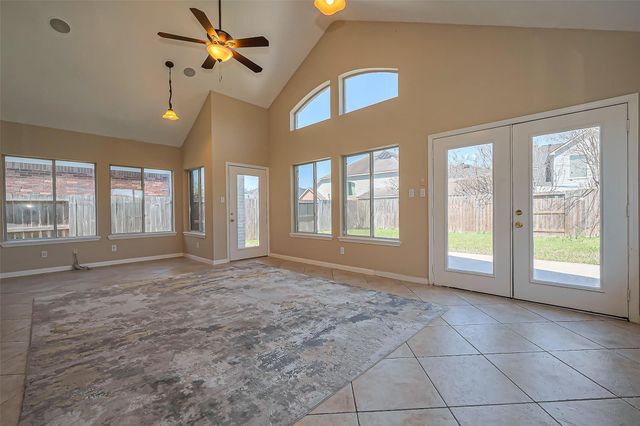 11315 Sailwing Creek Court, Pearland, TX 77584