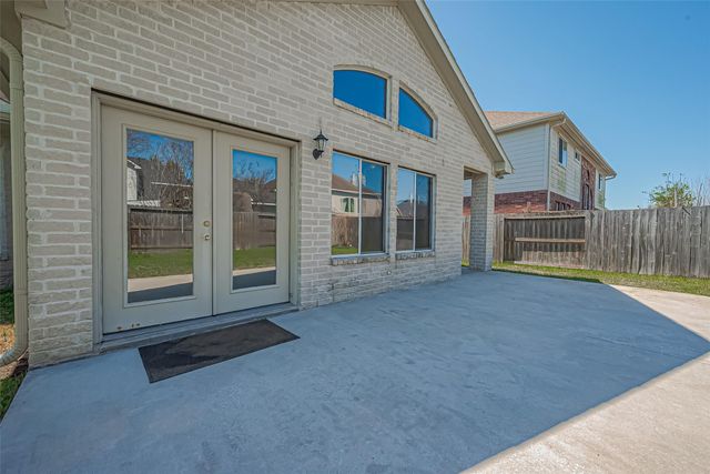 11315 Sailwing Creek Court, Pearland, TX 77584