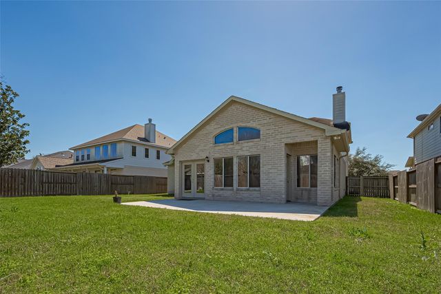 11315 Sailwing Creek Court, Pearland, TX 77584