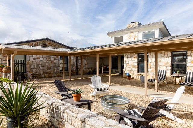 34 Canyon Ridge View, Kerrville, TX 78028
