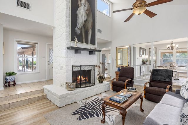 34 Canyon Ridge View, Kerrville, TX 78028