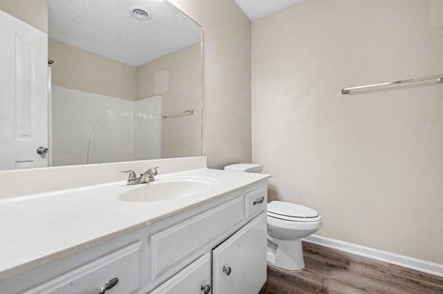107 Breeze Dr, Murfreesboro, TN 37129