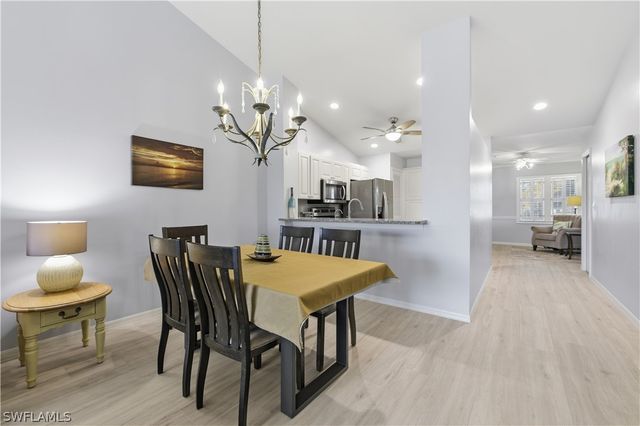 5010 Cedar Springs DR 202, Naples, FL 34110