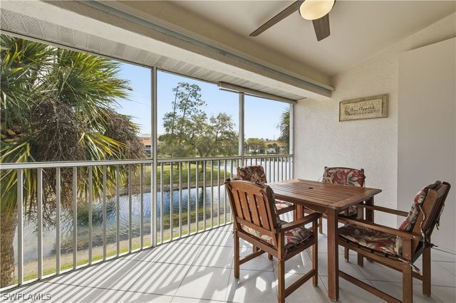 5010 Cedar Springs DR 202, Naples, FL 34110