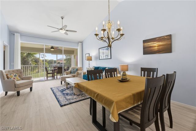 5010 Cedar Springs DR 202, Naples, FL 34110