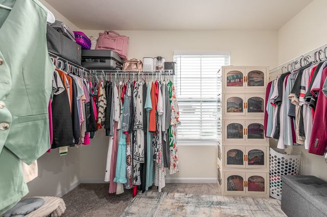 5483 Long Trail Court, Fairfield Twp, OH 45011