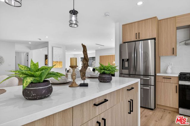 12747 Deon Place, Granada Hills, CA 91344