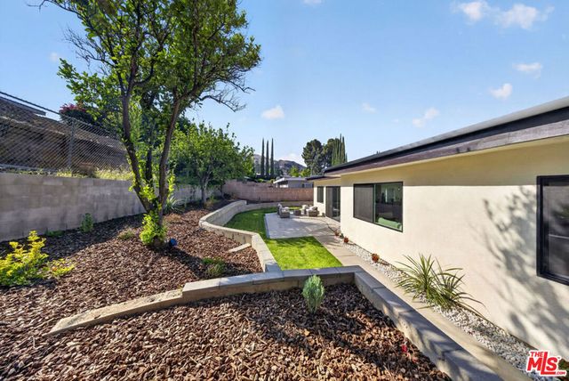 12747 Deon Place, Granada Hills, CA 91344