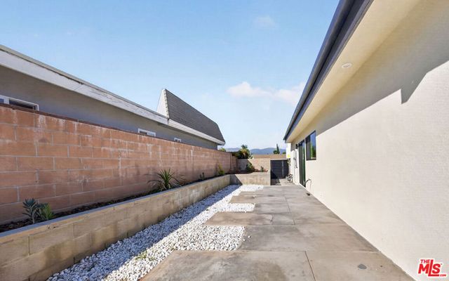 12747 Deon Place, Granada Hills, CA 91344