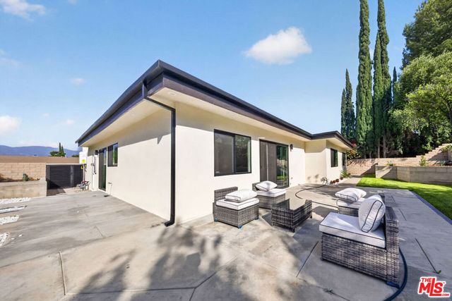 12747 Deon Place, Granada Hills, CA 91344