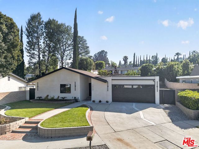 12747 Deon Place, Granada Hills, CA 91344