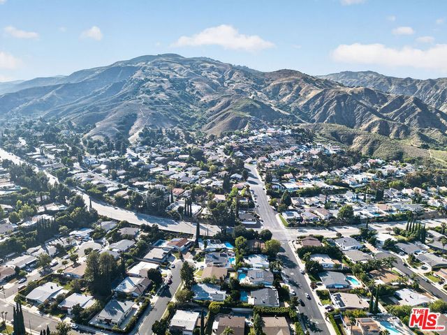 12747 Deon Place, Granada Hills, CA 91344