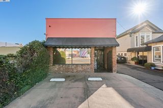 1422 Everett St, Alameda, CA 94501