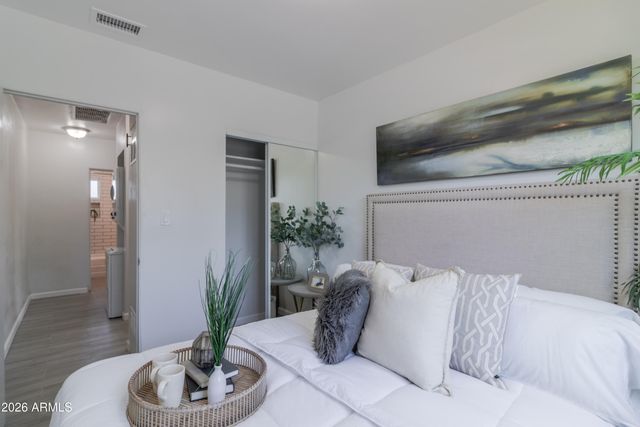 1649 E OAK Street 9, Phoenix, AZ 85006