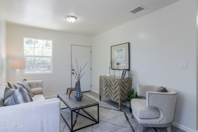 1649 E OAK Street 9, Phoenix, AZ 85006