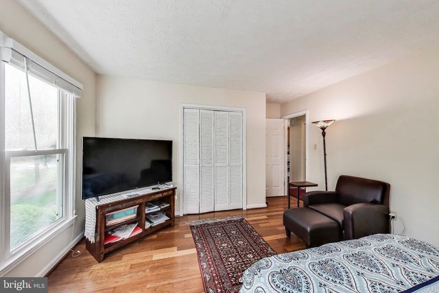 7726 SEVEN LOCKS RD, Bethesda, MD 20817