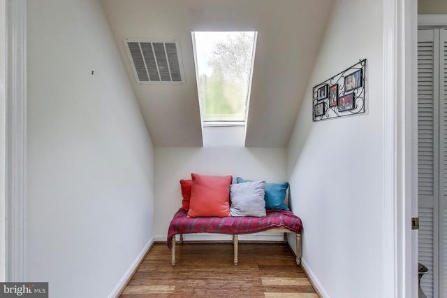 7726 SEVEN LOCKS RD, Bethesda, MD 20817