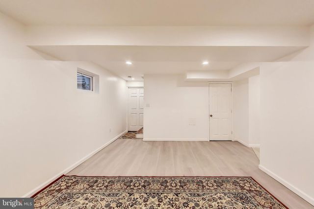 7726 SEVEN LOCKS RD, Bethesda, MD 20817