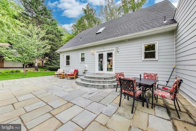 7726 SEVEN LOCKS RD, Bethesda, MD 20817