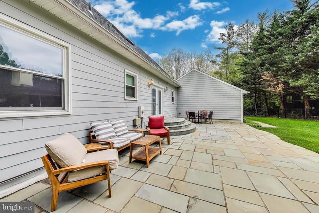 7726 SEVEN LOCKS RD, Bethesda, MD 20817