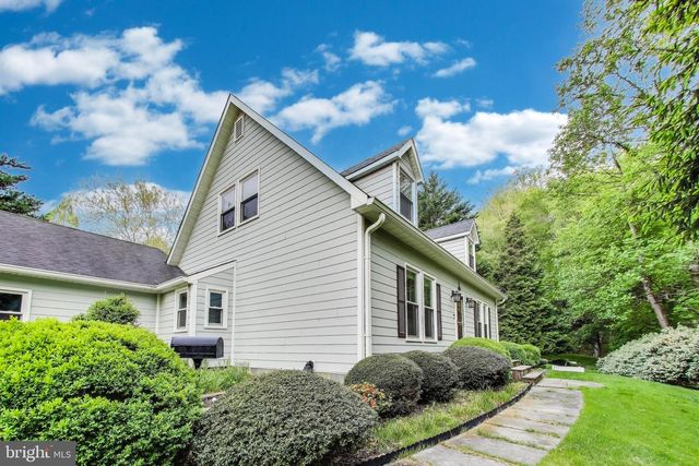 7726 SEVEN LOCKS RD, Bethesda, MD 20817