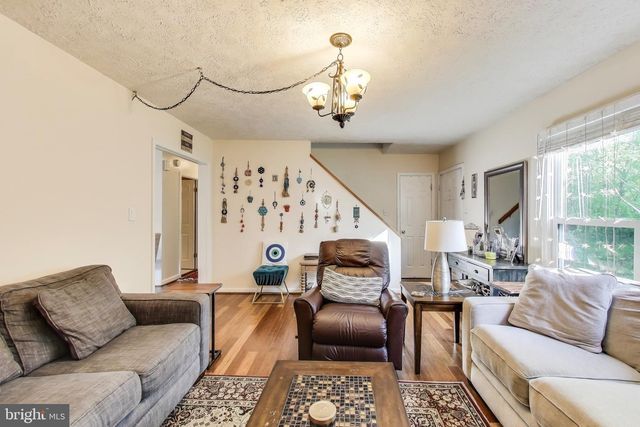 7726 SEVEN LOCKS RD, Bethesda, MD 20817