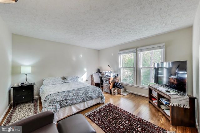 7726 SEVEN LOCKS RD, Bethesda, MD 20817