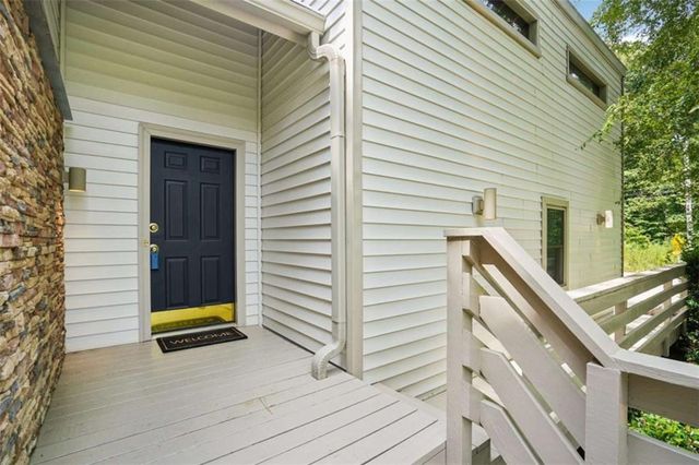 7898 Norris Lake Road, Snellville, GA 30039